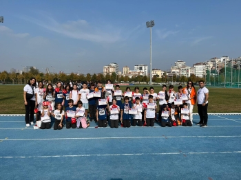 MBA Okulları Öğrencileri Cumhuriyetin 100. Yılı İçin Koştu