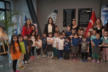 Aydan Şener Öğrencilerle Bir Araya Geldi