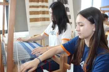 MBA Bursa Özlüce Kampüsünde Dokuma, Tekstil Ve Tasarım Atölyesi Açıldı!