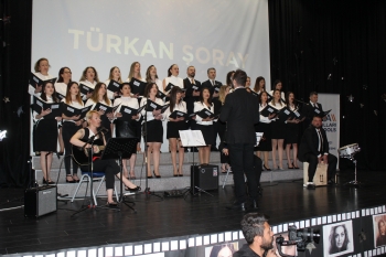 Türkan Şoray Anneler Günü Söyleşisinde MBA Okulları Öğrencileriyle Buluştu