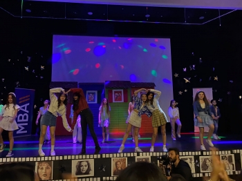 Türkan Şoray Anneler Günü Söyleşisinde MBA Okulları Öğrencileriyle Buluştu